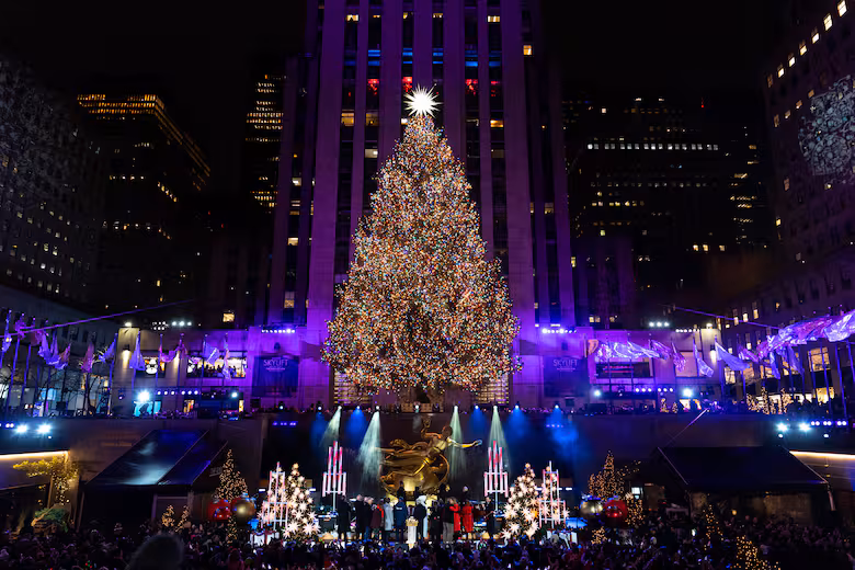El árbol de Navidad del Rockefeller Center se iluminará el 3 de diciembre a partir de las 19.00 hs (AP Foto/Julia Demaree Nikhinson)Julia Demaree Nikhinson - AP
